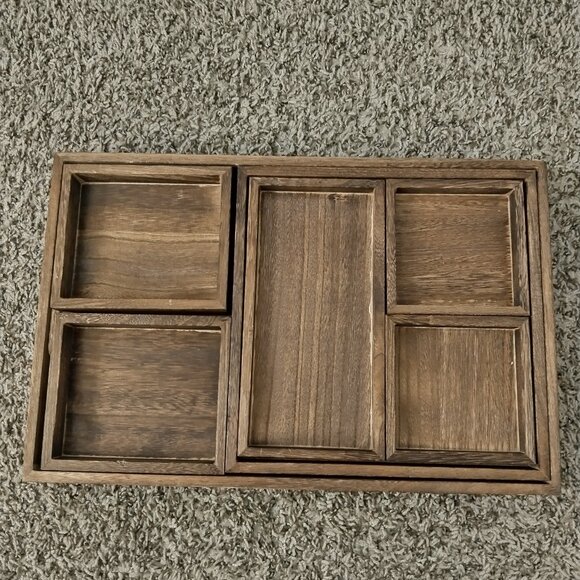 Very beautiful diverted wooden server
